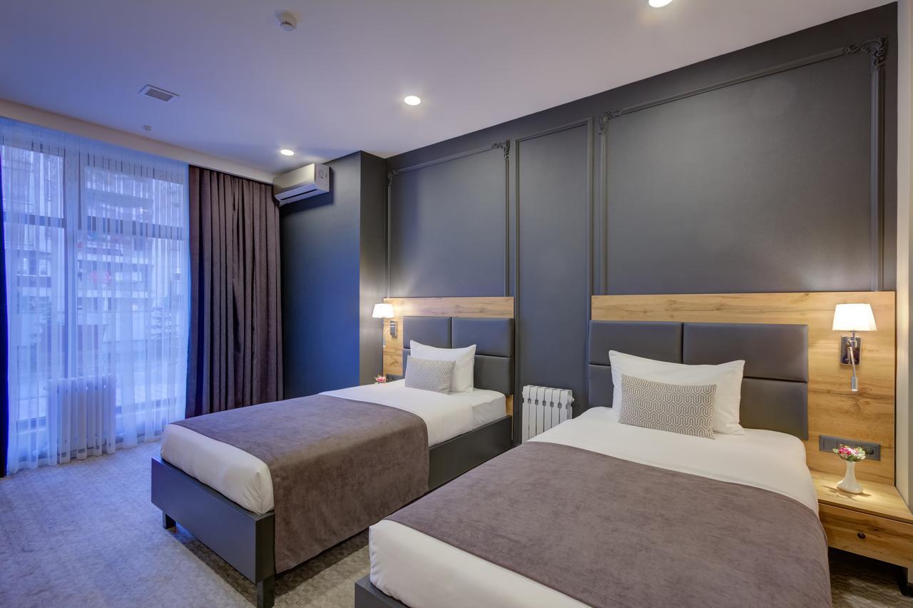 Aurum Hotel 比什凯克 外观 照片